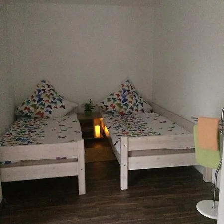 Apartament In דירה *